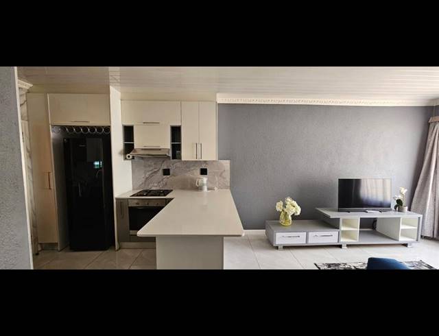 3 BEDROOM PROPERTY TO RENT IN BENDOR